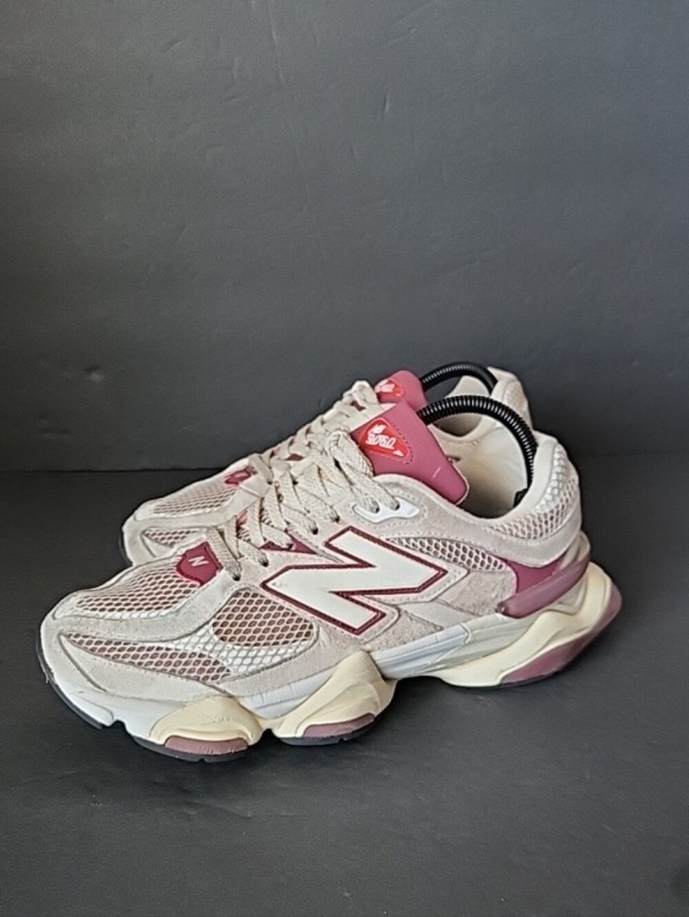 New Balance Mens 9060 Sea Salt White Sports Sneaker U9060PSD Size 8.5